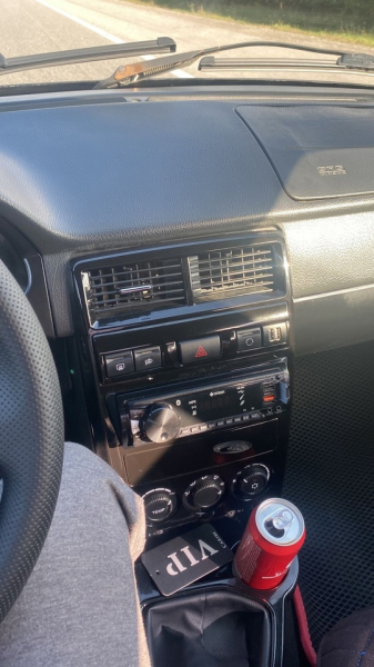 415 т торг.
2009 год
Газ
Диоды верх низ.
Едет плотно.
89187053804..