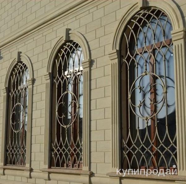 Оконные решетки с элементами ковки в Калининграде