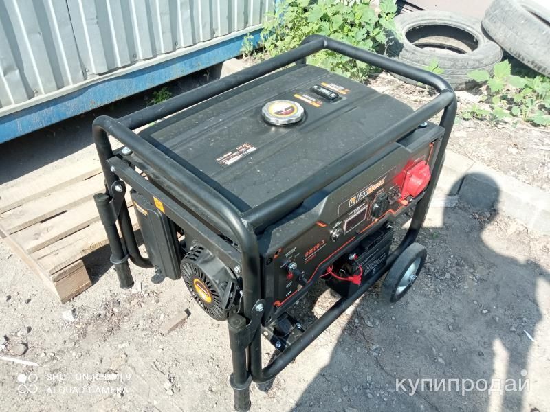 Продам новый бенз.генерат.G-9500-3,220-380В,8кВт в Липецке