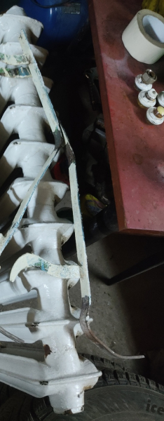 Продам чугунную батарею 10 секций..