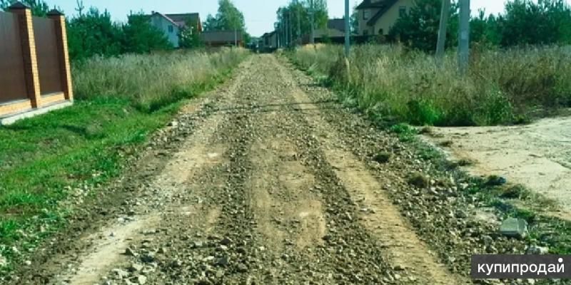 Бой керпича для дороги в Курске
