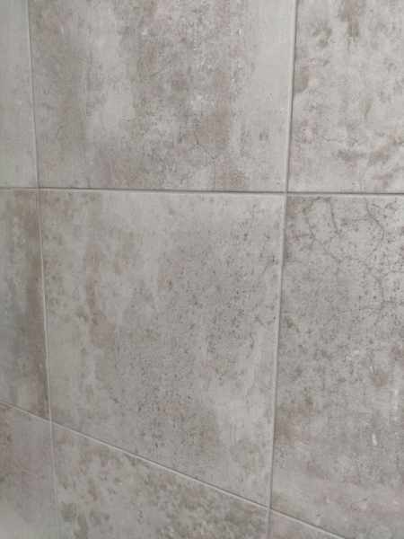 Керамогранит 5,4 Кв.м. 3000..