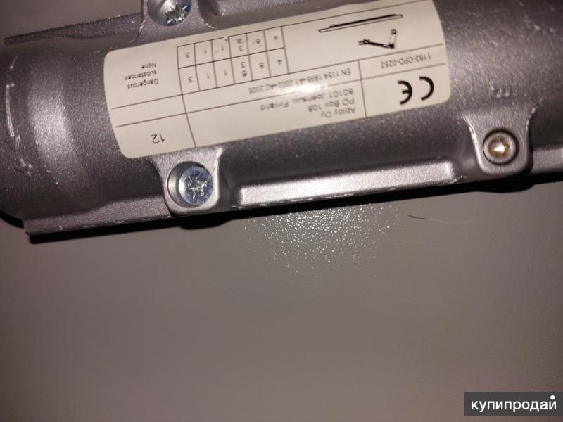Дверной доводчик ASSA ABLOY,состояние отличное,б/у. в Москве