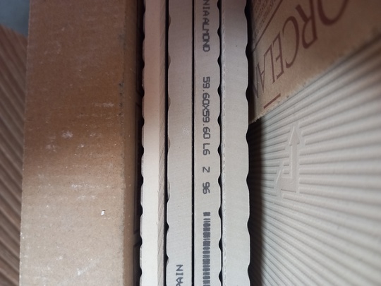 Плитка из испании 20шт, 60×60, Срочно сегодня, а то на помойку нести через..
