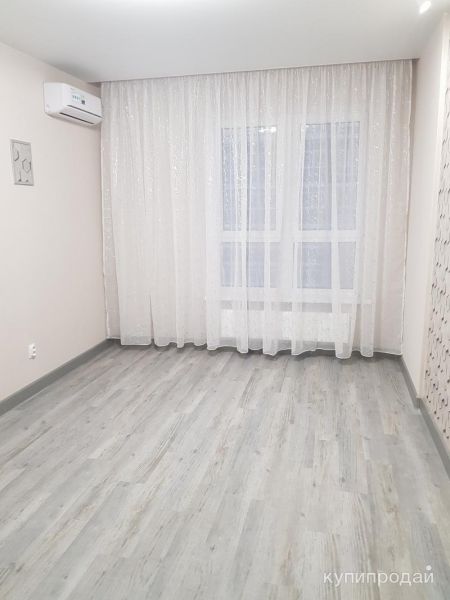 Укладка ламината, линолеума,  кварцвиниловой плитки в Раевской