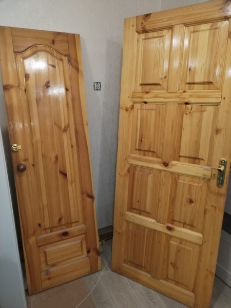 Продам двери 0,80 без коробки и 0,60 с коробкой, обе за 1500 рублей. Звонить по т. 89115140524,сообщения не..