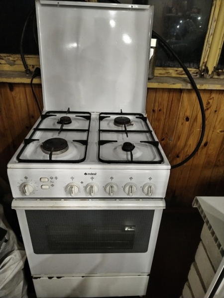 Продам плиту Индезит 2010 г. в хорошем состоянии за 3000 рублей. Звонить по т. 89115140524,сообщения не..