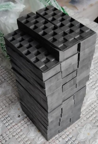 Клин монтажный 143×43×23 мм 
Клин монтажный предназначен для установки окон и дверей, напольных покрытий..