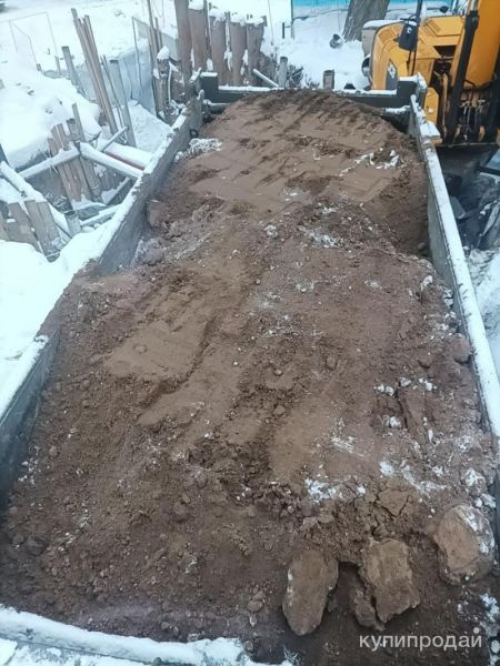 Приму, вывезу , привезу грунт, суглинок, пескогрунт, бой кирпича и бетона в Москве