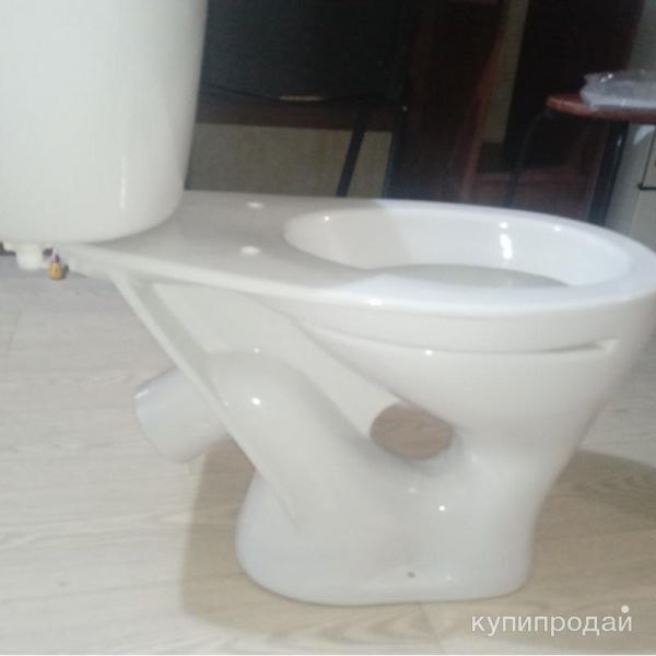 Продаю Унитаз рабочая без крышки и сидушки в Уфе
