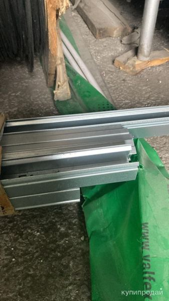 Кабель-канал 40х40 L2000 сталь LKM40040FS оцинк. OBO 6246990 в Сатке