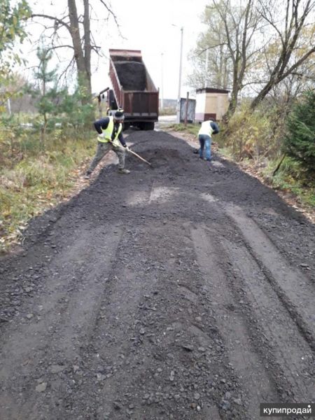 Отсыпка дорог асфальтовой крошкой в Москве