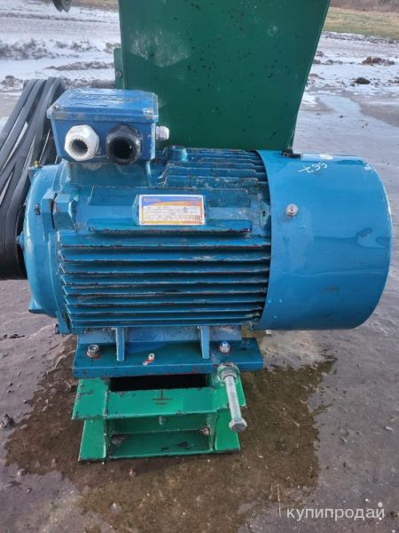 Электродвигатель 5АИ 180 М2 У2 30/3000 в Санкт-Петербурге