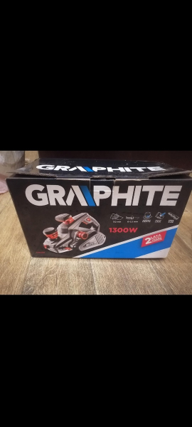 Электрический рубанок GRAPHITE 59G680
Новый 8500
Циркулярная пила kpcs 1005
Новая..