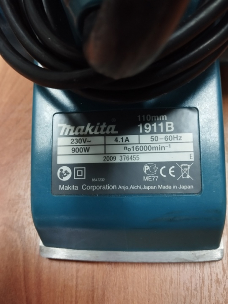 Продам электро рубанок Макита 1911B в отличном состоянии…