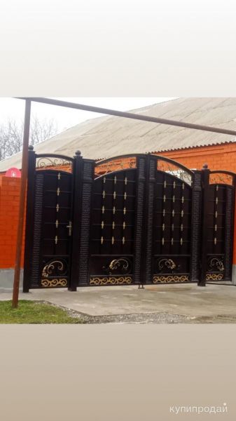 Ворота в Ростове-на-Дону