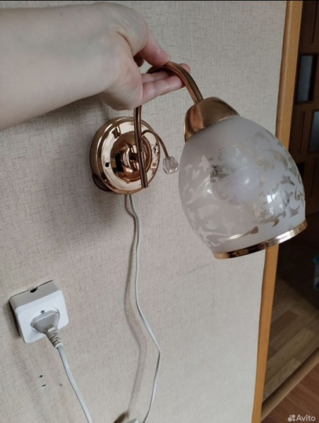 Настенный светильник
Е27, Max 60w
Можно обычную или светодиодную лампочку.
Отличное состояние!
1800р
По..