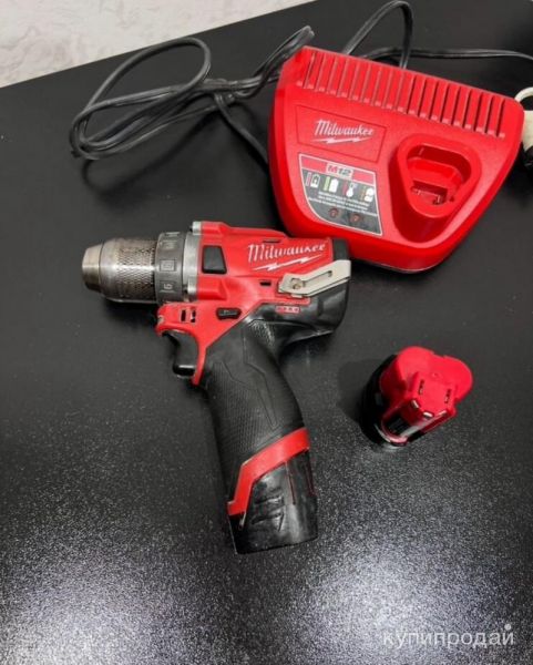 Аккумуляторная дрель шуроповерт  Milwaukee M12 FDD в Саранске