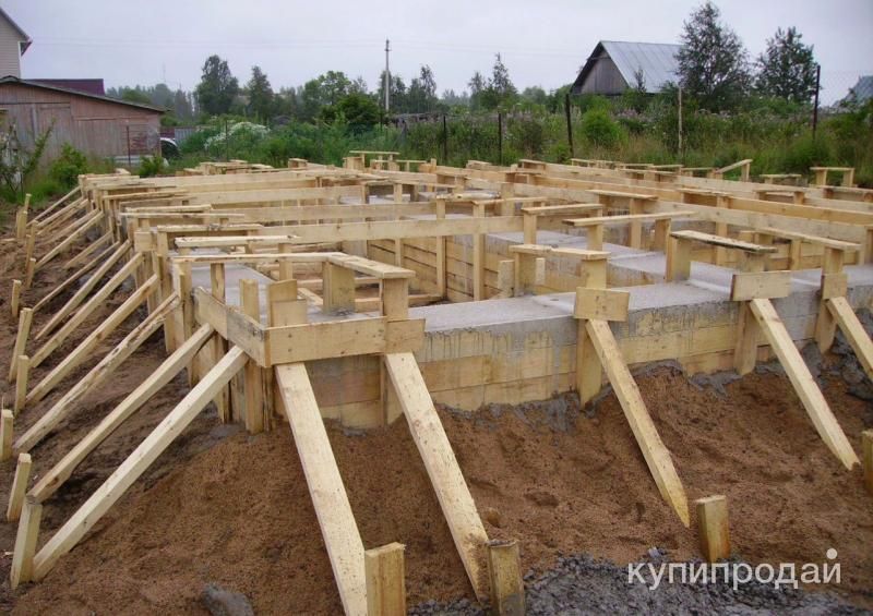 строительная бригада в Юбилейном