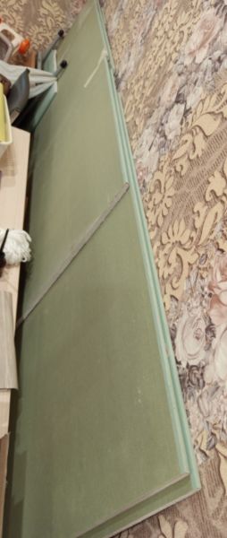 Отдам несколько кусков гипсокартона. Территориально между Щербинкой и..