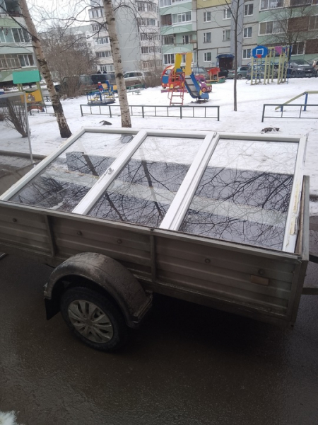 Продам окно или лоджию 5000руб. Размеры: 1720*2500. Заполнение одно стекло 4мм. Створка поворотно-откидная,..