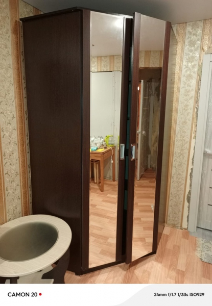 Здравствуйте. Шкаф, цена 2т. Бу. Разобран…