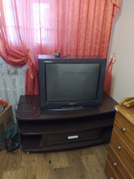 Отдам даром телевизор в рабочем..