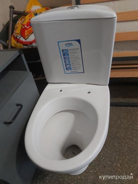Продам унитаз в Симферополе