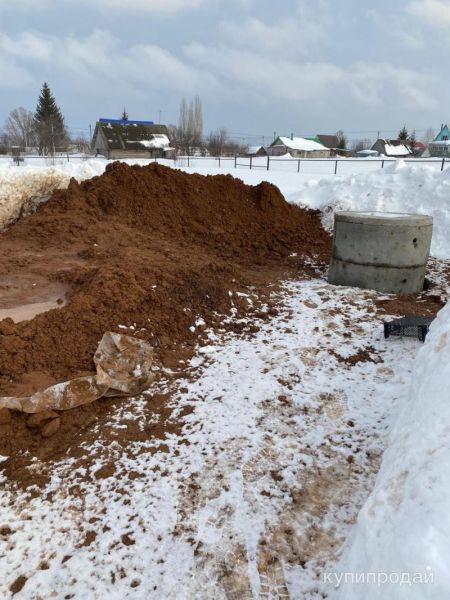 Самовывоз бесплатно глины после копки колодца на участке в Уфе