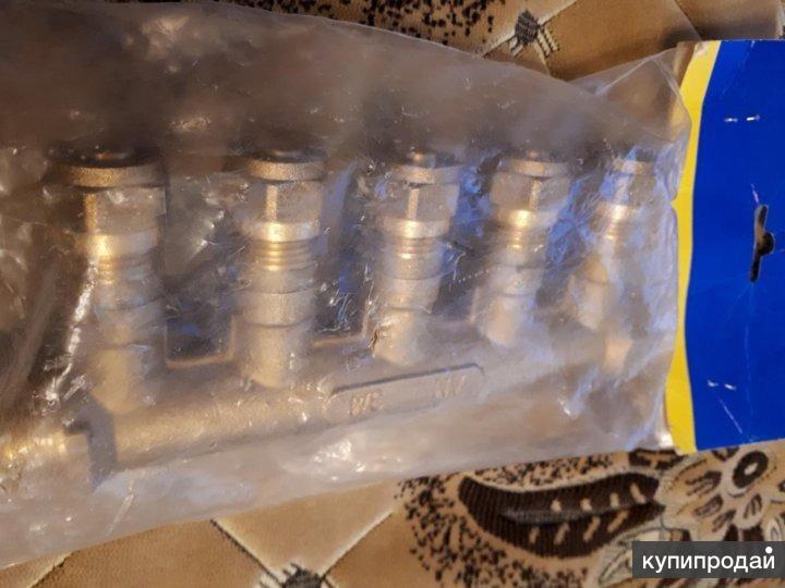 Коллектор водоснабжения с шаровыми кранами 3/4″ в Санкт-Петербурге