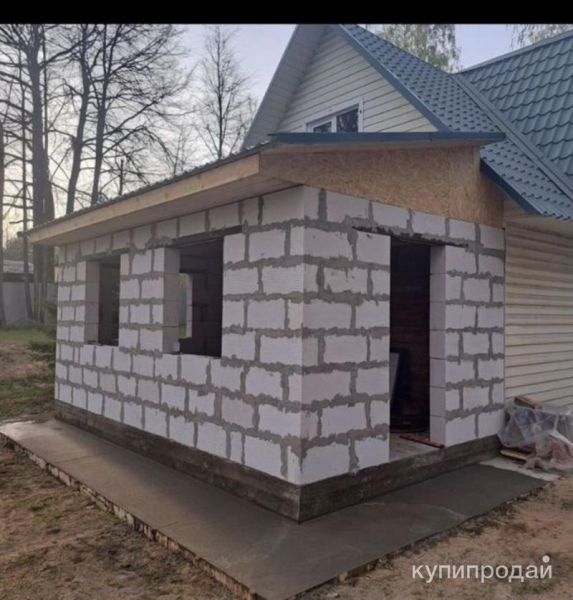 Бригада строителей в Саранске
