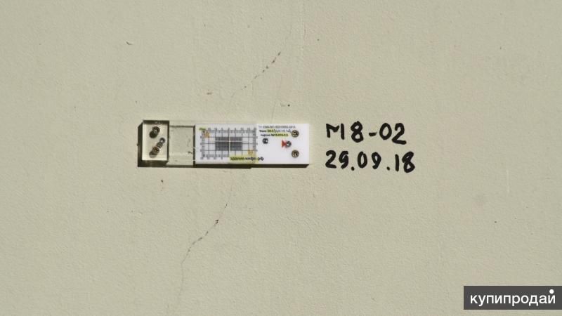 Маяк для наблюдения за трещинами в зданиях и сооружениях в Москве